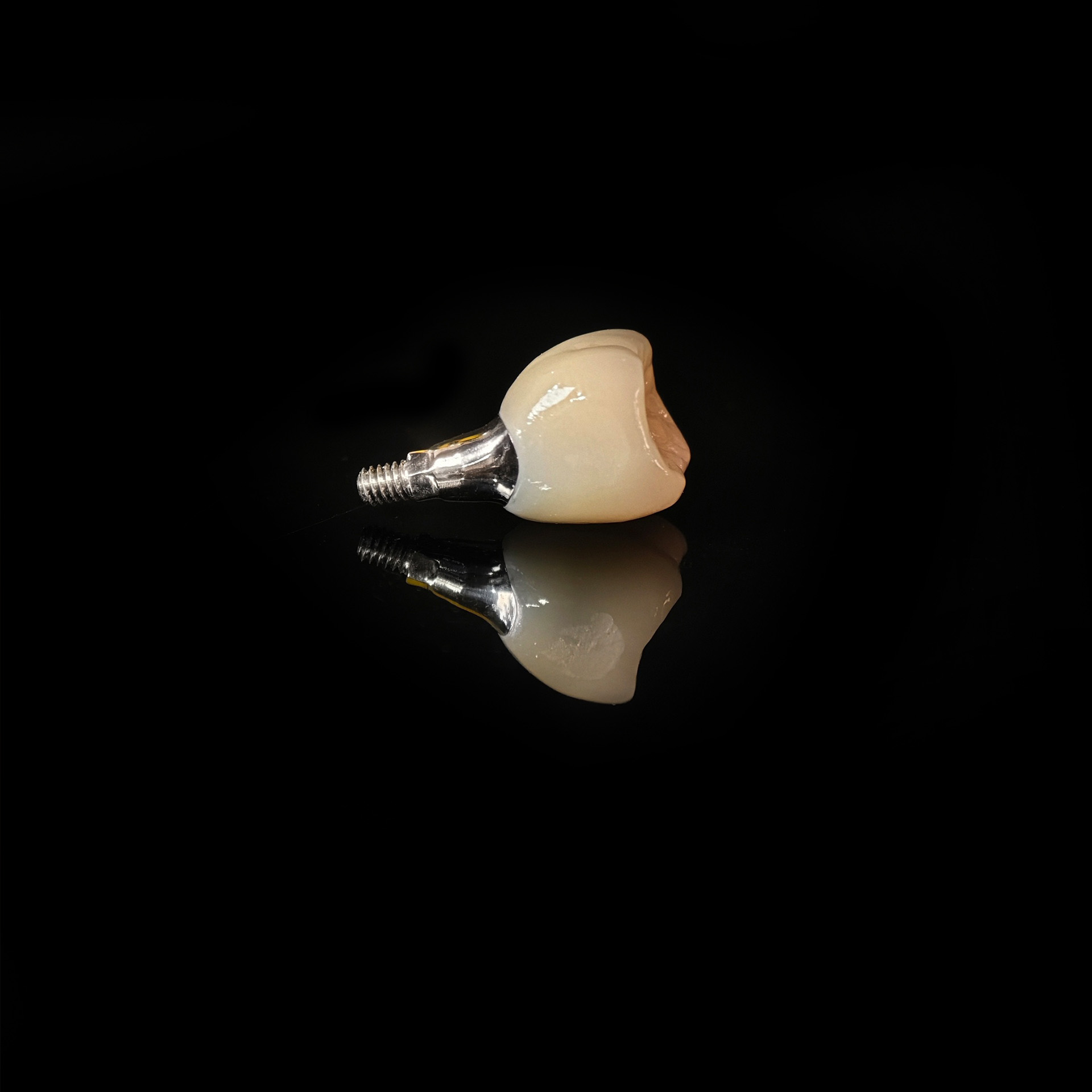 Zirconia crown with screw retained