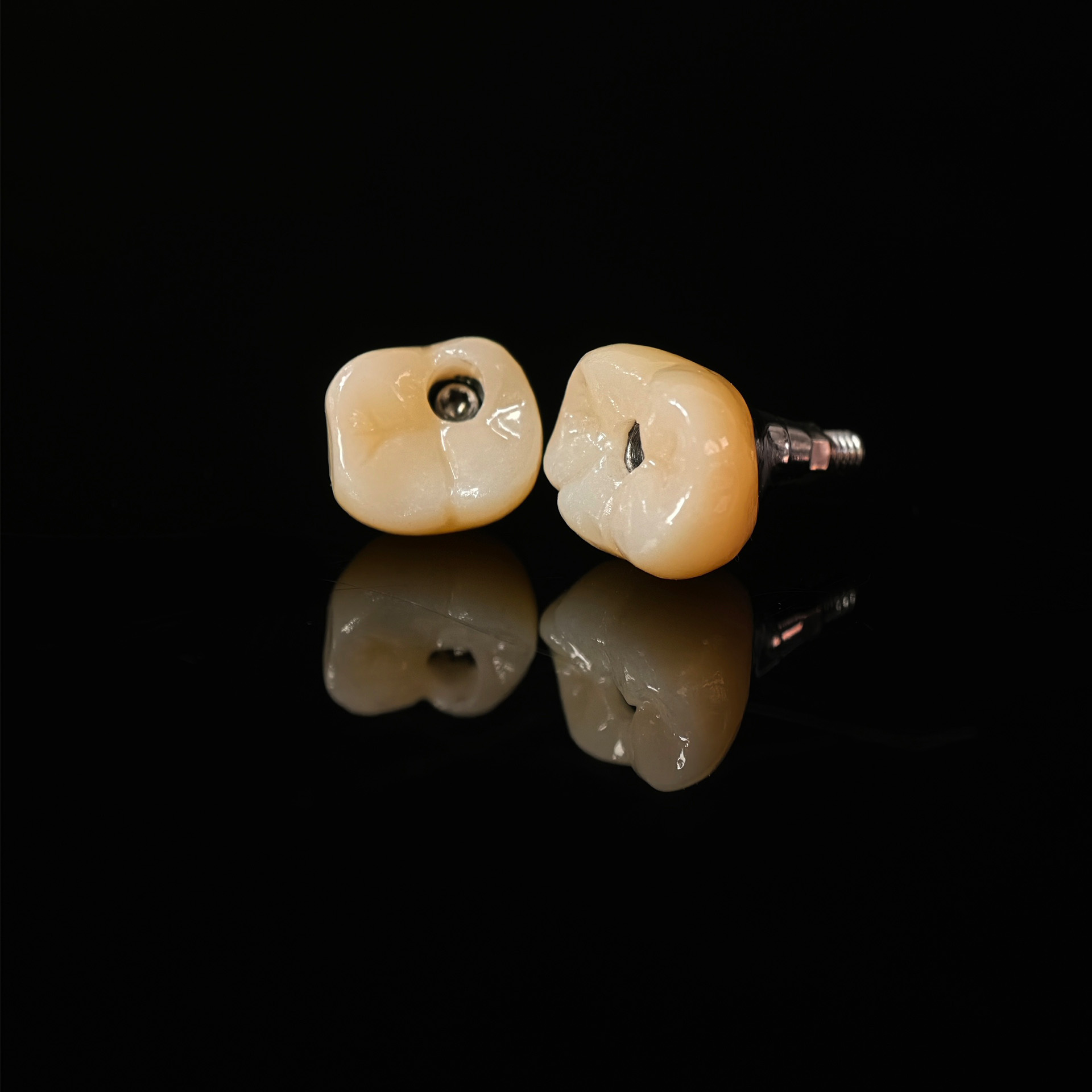 Zirconia crowns with screw retained