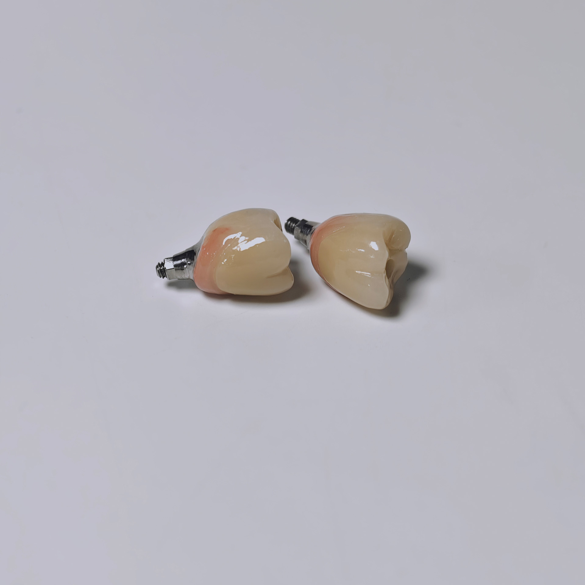 Zirconia crowns with screw retained